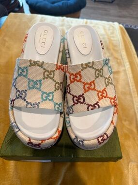 Gucci White Canvas Slides with Rainbow GG Motif